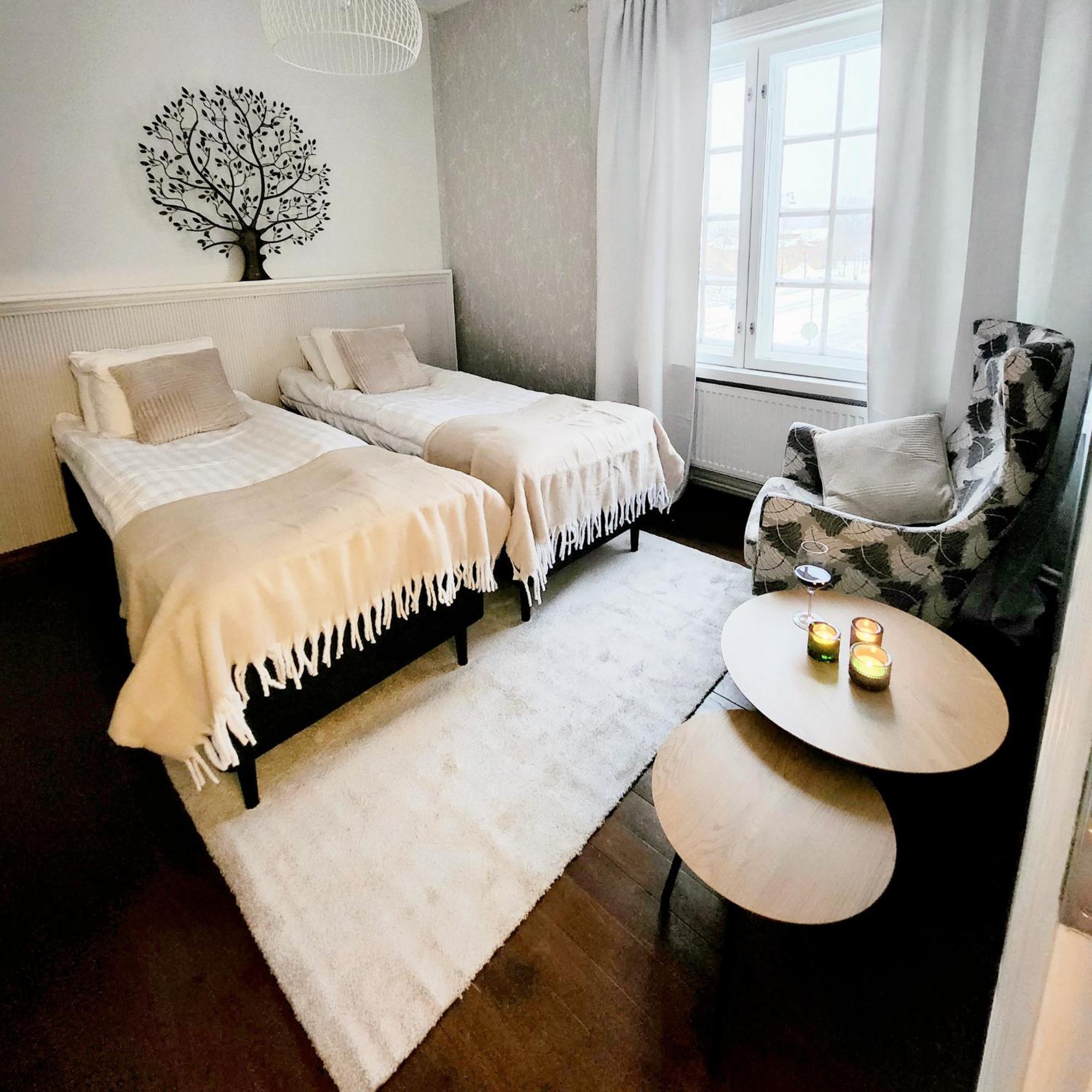 Harmooni Suites Jyvaskyla Bagian luar foto